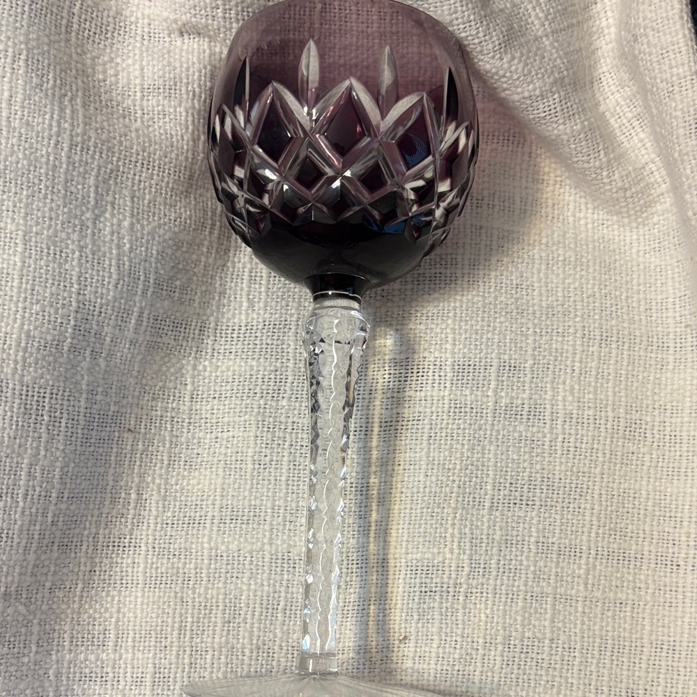 Elegant Purple Crystal Wine Glass